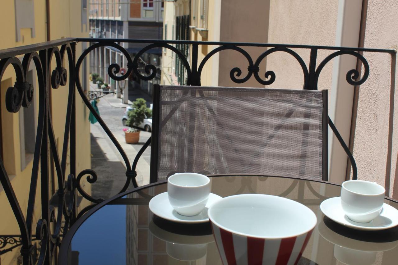 Suite Al Castello Sassari Exterior foto